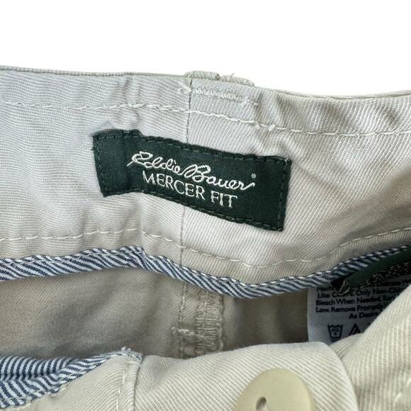 Eddie Bauer Mercer Fit Cotton Light Tan Lightweight Shorts Pockets Size 12 Tall - Picture 5 of 7